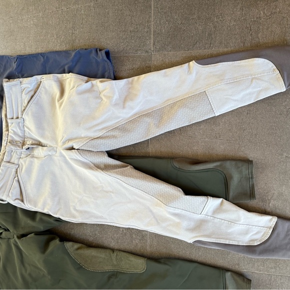 Assorted Riding Pants Collection - Picture 5 of 5